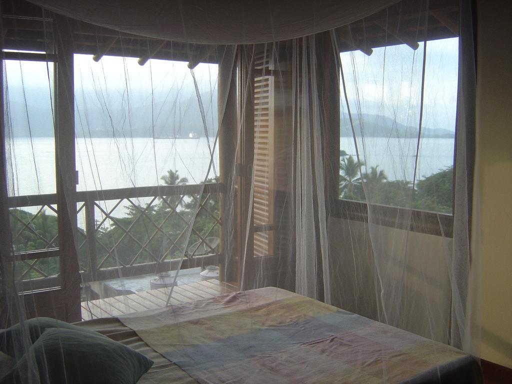 Holiday Home Ilhabela Phòng bức ảnh